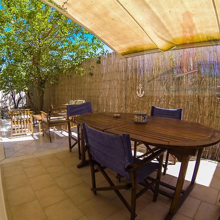 Rooms & Apartments La Spiaggia - غالّيبولي المظهر الخارجي الصورة