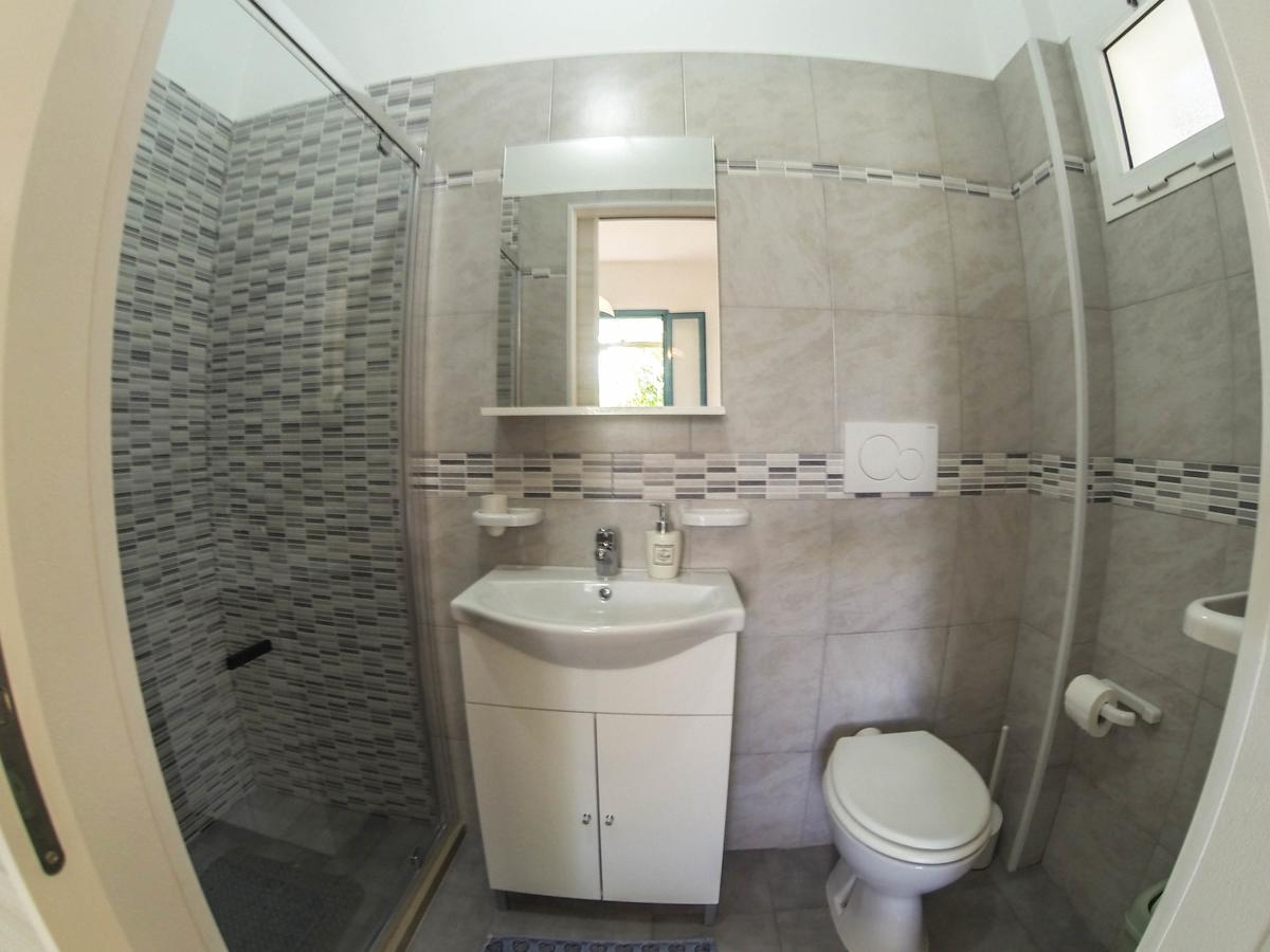 Rooms & Apartments La Spiaggia - غالّيبولي المظهر الخارجي الصورة