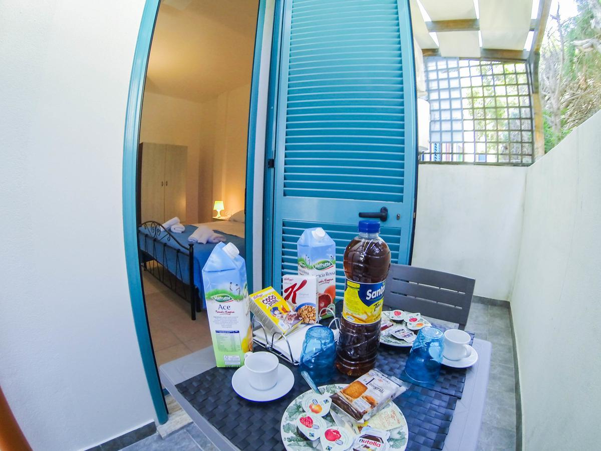Rooms & Apartments La Spiaggia - غالّيبولي المظهر الخارجي الصورة